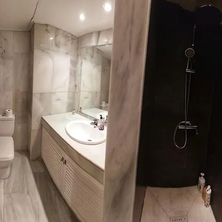 Daire Apartamento Compartido Moraleja - Estepona